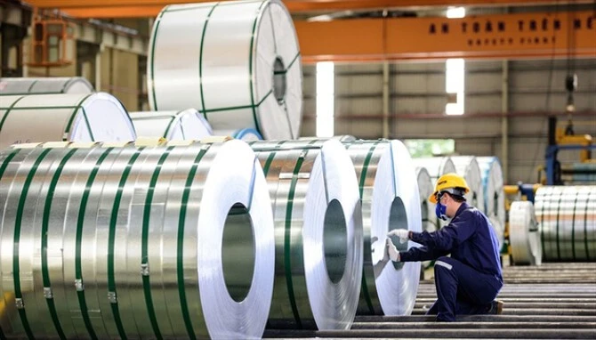 Giá thép hôm nay 2/6: Tiếp đà giảm do Mỹ tăng thuế thép